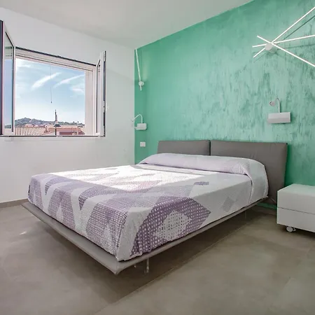 Aquarius Deluxe Apartment *
