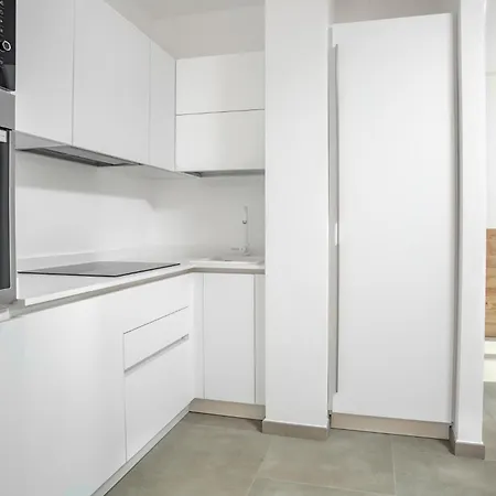 Aquarius Deluxe Apartment