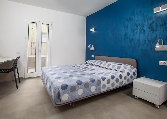 Aquarius Deluxe